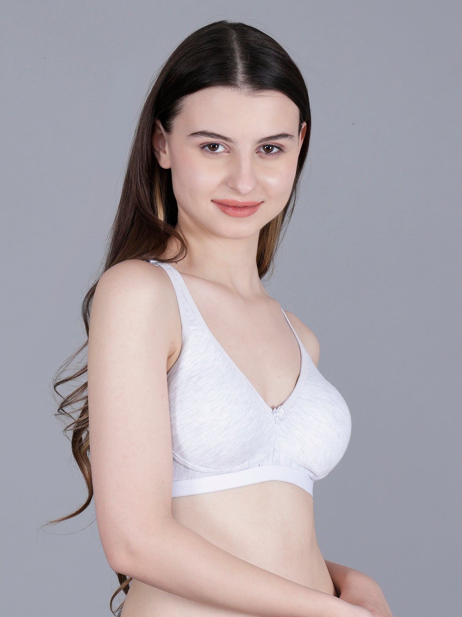 Non-Padded Cotton Blend Seamless Premium Bra for Regular Wear- Full Cup Combo of 3(color may vary)