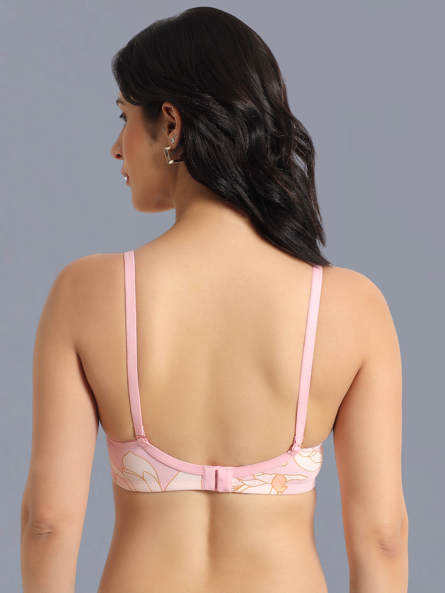 Padded Non-Wired Full Cup Floral Print T-shirt Bra in light Pink - Lycra